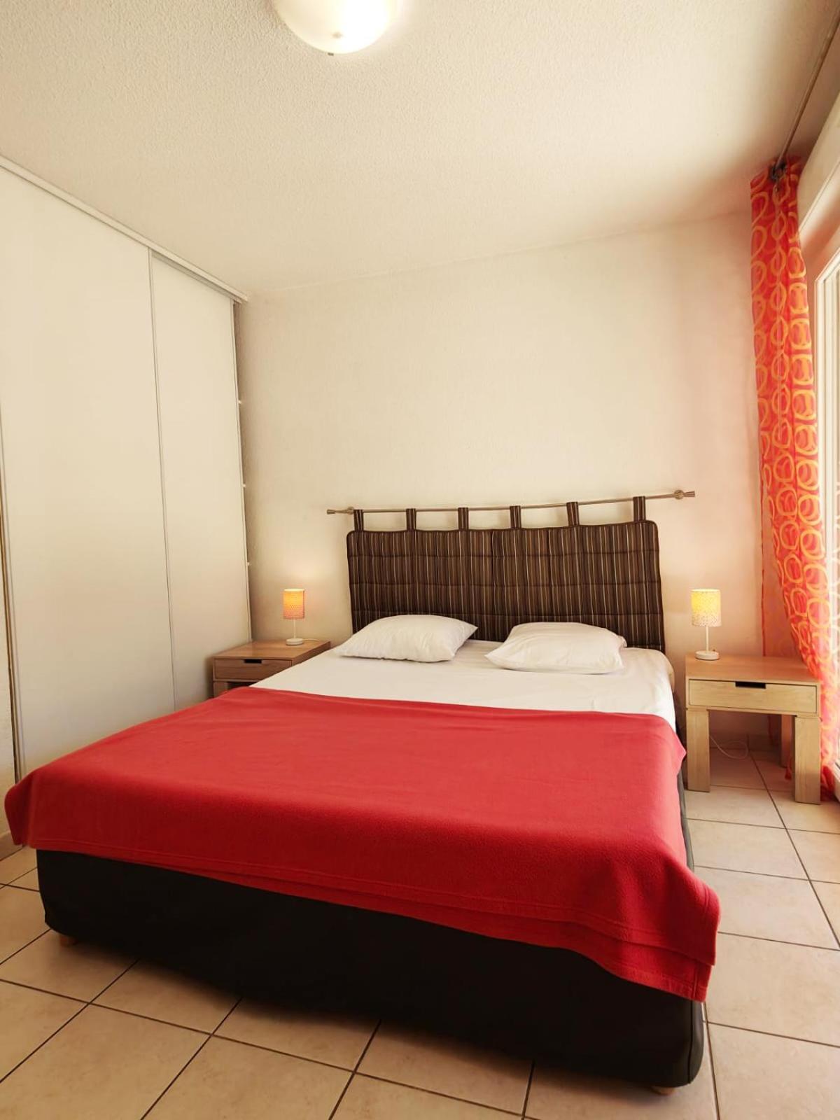 Le Manon Residence Hotel Signes Zewnętrze zdjęcie
