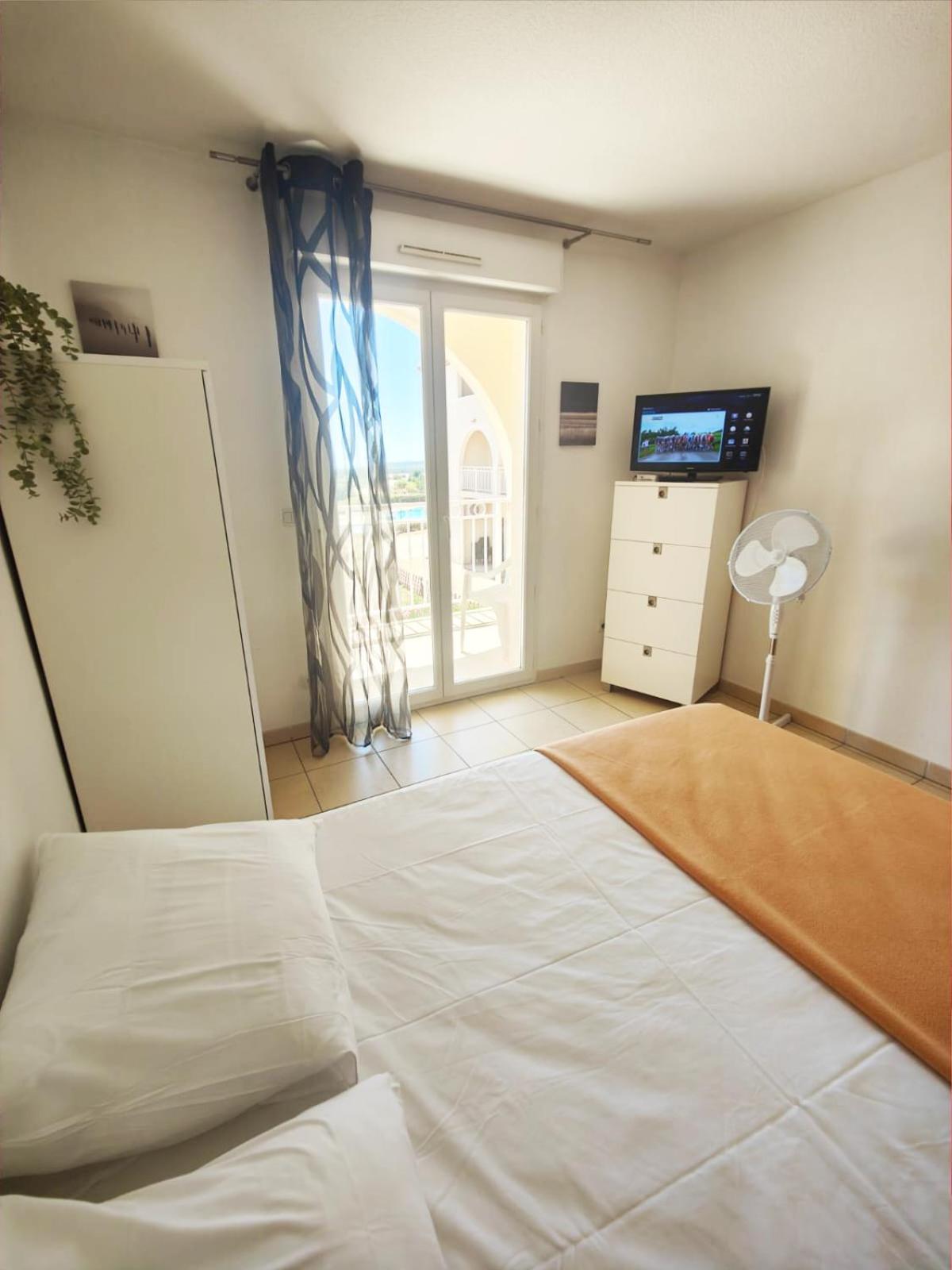 Le Manon Residence Hotel Signes Zewnętrze zdjęcie